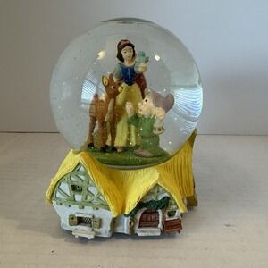 Disney Snow‎ White Someday My Prince Will Come Collectible Snowglobe *No Sound*